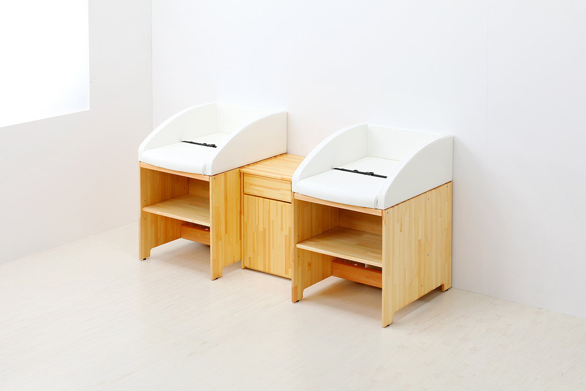 むつ交換台×2ダストボックスセット