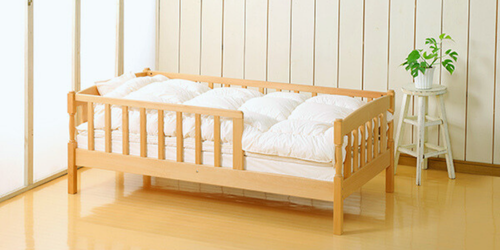 ジュニアベッド